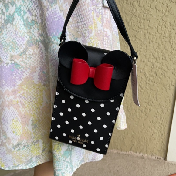 disney x kate spade new york minnie mouse north south flap phone crossbody - Picture 11 of 16